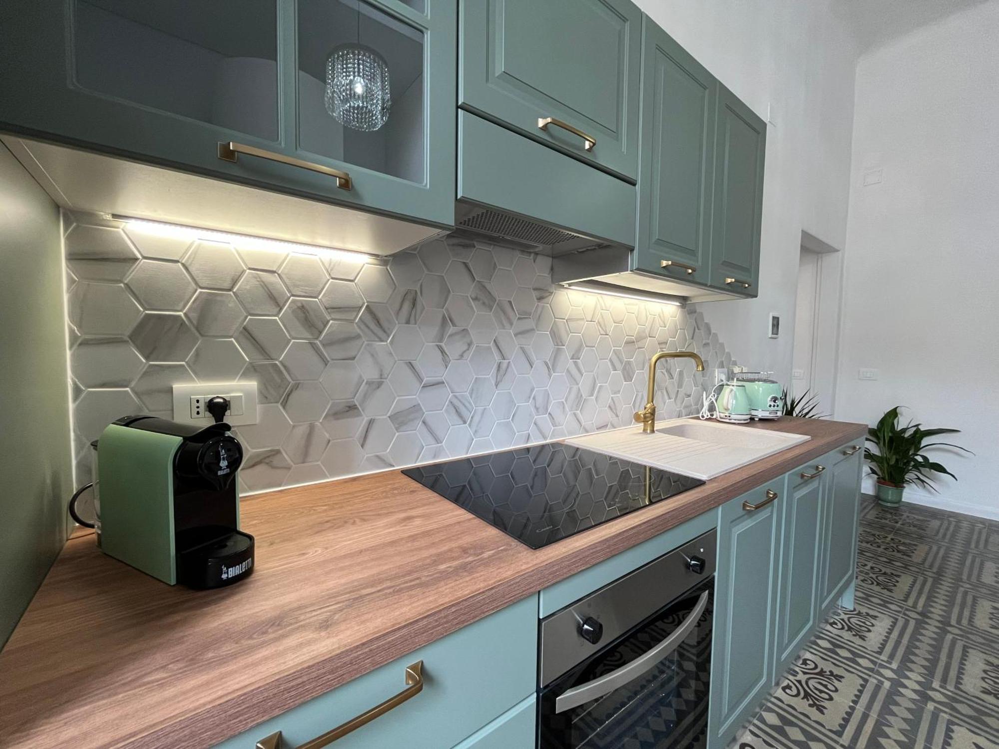 Ca Nell'umbertino - A 150 Mt Dalla Stazione Apartment La Spezia
