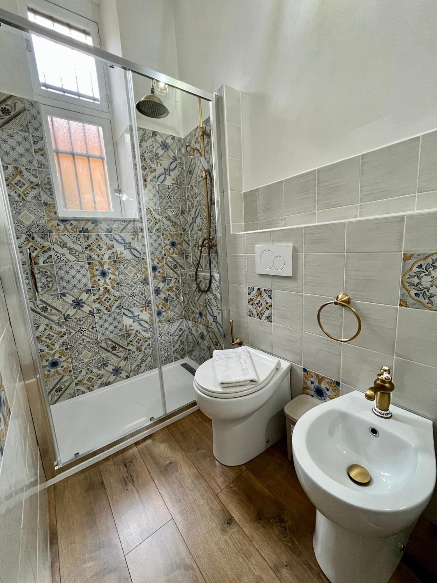 Apartment Ca Nell'umbertino - A 150 Mt Dalla Stazione La Spezia